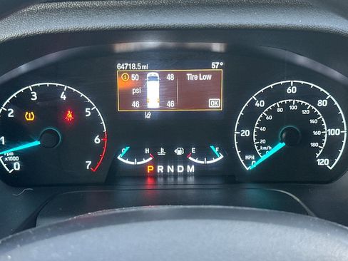 Used 2023 Ford Transit 350 XLT image 29