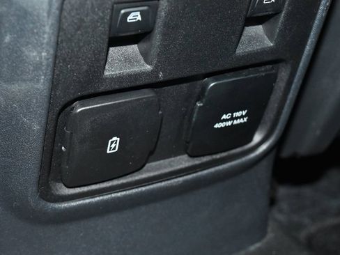 Used 2023 Ford Bronco Badlands image 20