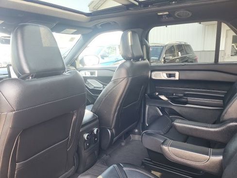 Used 2024 Ford Explorer ST w/ Technology Package AWD/4WD image 12