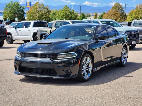 Used 2021 Dodge Charger R/T RWD image 4