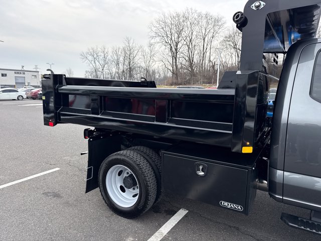 New 2026 Ford F550 4x4 Supercab Super Duty image 15