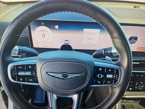 Used 2025 Genesis GV80 3.5T e-SC image 12