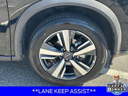 Used 2026 Nissan Rogue SL FWD image 12