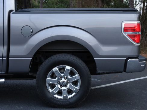 Used 2014 Ford F150 XLT w/ Equipment Group 302A Luxury image 23