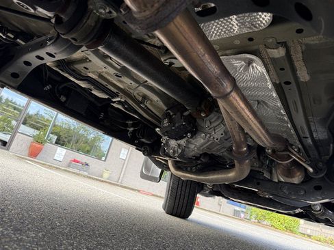 Used 2017 Toyota Tacoma Limited w/ Tow Package AWD/4WD image 48