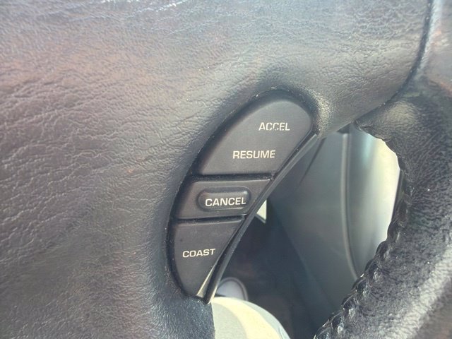 Used 2005 Chrysler Town & Country Touring FWD image 29