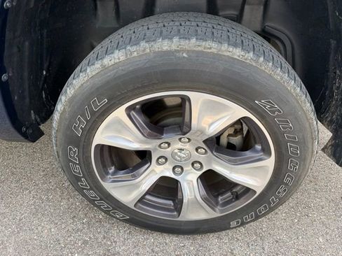 Used 2023 RAM 1500 Laramie AWD/4WD image 14