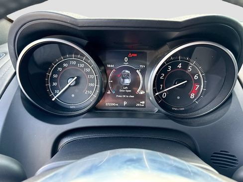 Used 2018 Jaguar F-TYPE R w/ Suedecloth Interior Package AWD/4WD image 34