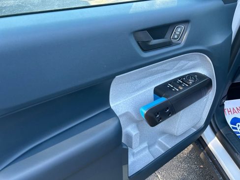 New 2025 Ford Maverick XLT w/ XLT Luxury Package image 11