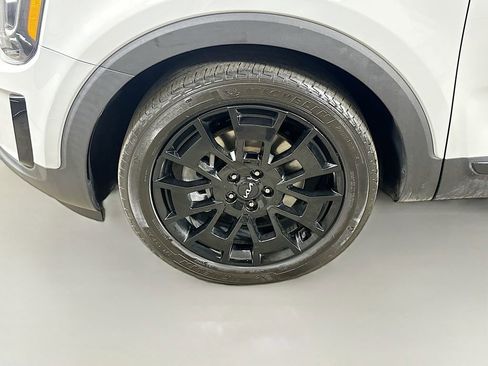 Used 2022 Kia Telluride SX w/ SX Prestige Package AWD/4WD image 8