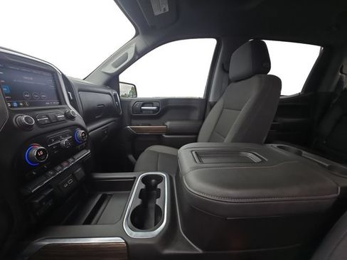 Used 2021 Chevrolet Silverado 1500 LT Trail Boss w/ Bed Protection Package AWD/4WD image 11