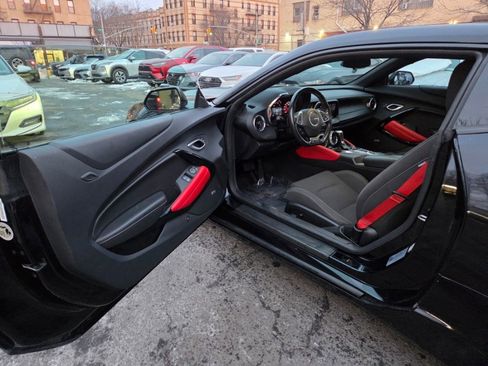 Used 2022 Chevrolet Camaro LT w/ Redline Edition image 7