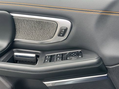 New 2025 Ford Expedition Tremor image 28