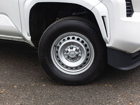Used 2024 Toyota Tacoma SR RWD image 4