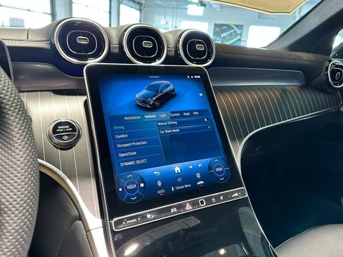 New 2026 Mercedes-Benz GLC 300 4MATIC image 10