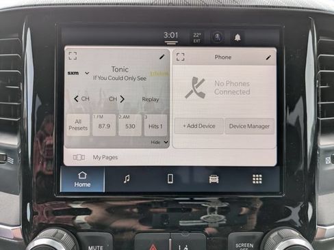 New 2026 RAM 1500 Express AWD/4WD image 29