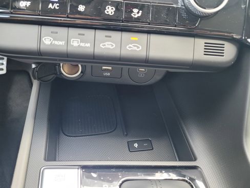 New 2025 Hyundai Elantra SEL image 19