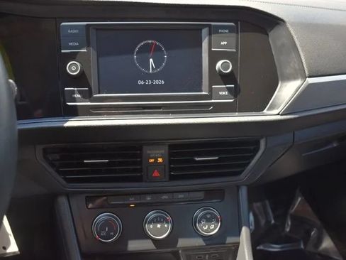 Used 2020 Volkswagen Jetta S FWD image 17
