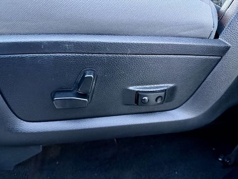 Used 2016 RAM 3500 SLT w/ Quick Order Package 29G SLT image 47