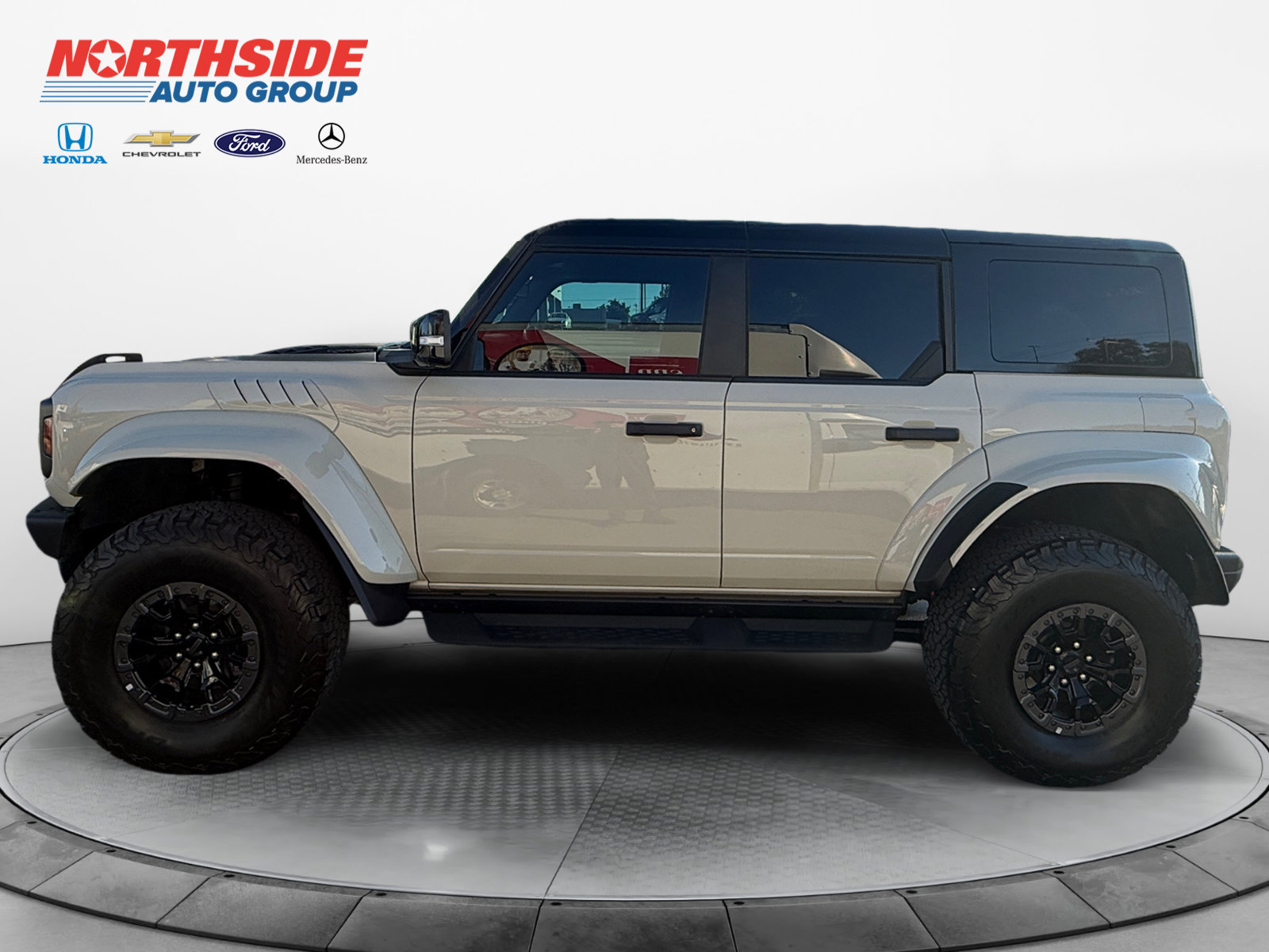 Used 2025 Ford Bronco Raptor AWD/4WD image 4