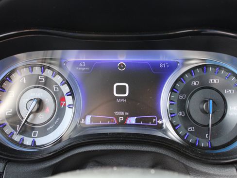 Used 2023 Chrysler 300 S w/ Comfort Group RWD image 19