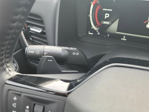 New 2026 Nissan Rogue Platinum w/ Platinum Premium Package image 16