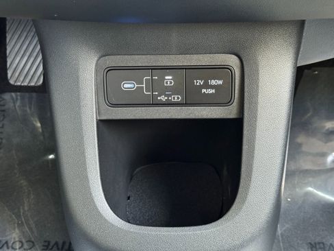 Used 2025 Hyundai Ioniq 5 SE image 28