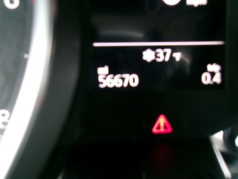 Used 2019 Volkswagen Golf Alltrack S image 23