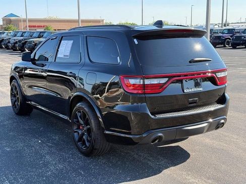 Used 2023 Dodge Durango R/T w/ Tow 'N Go Package AWD/4WD image 5