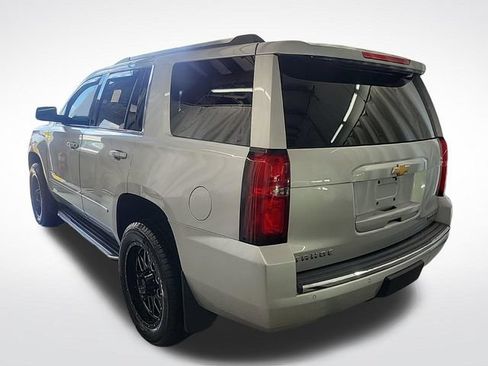 Used 2019 Chevrolet Tahoe Premier AWD/4WD image 12