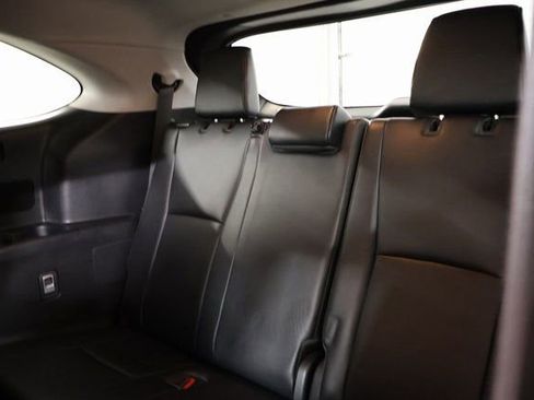 Used 2023 Toyota Highlander Limited image 31