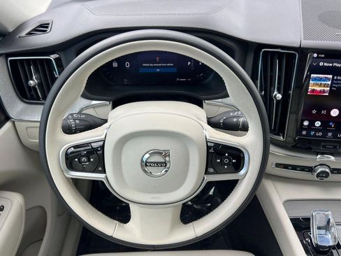 Used 2025 Volvo XC60 B5 Ultra w/ Protection Package Premier AWD/4WD image 33