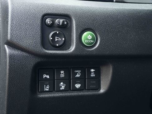Certified 2025 Honda Ridgeline Black Edition image 42