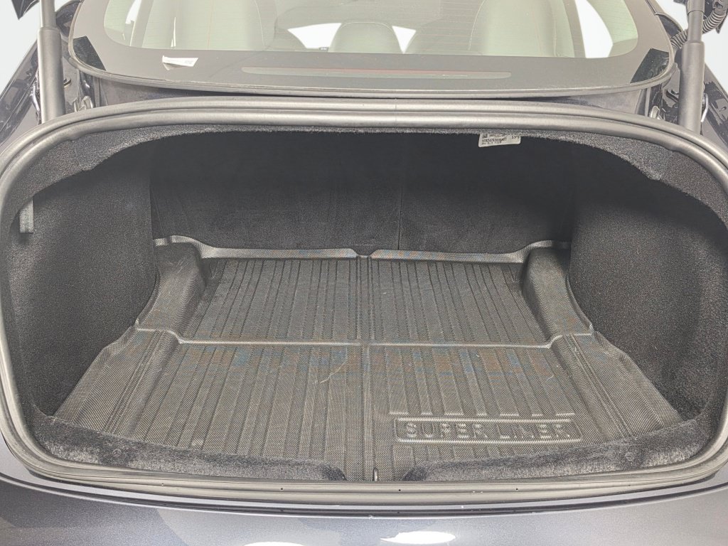 Used 2025 Tesla Model 3 Long Range RWD image 12