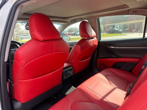 Used 2018 Toyota Camry XSE w/ Driver Assist Package image 15