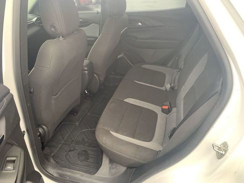 Used 2024 Chevrolet TrailBlazer LS w/ LS Convenience Package image 22