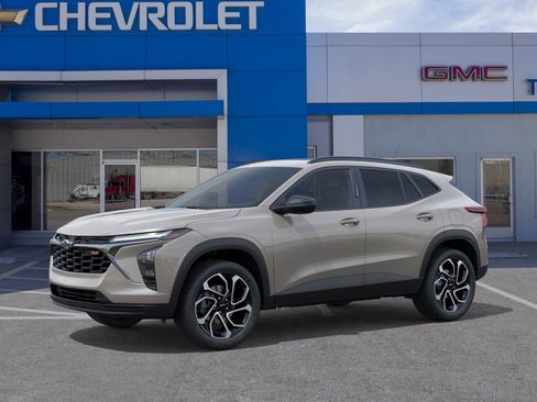 New 2026 Chevrolet Trax RS w/ Sunroof Package image 31