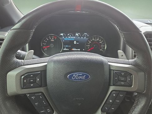 Used 2019 Ford F150 Raptor w/ Equipment Group 802A Luxury AWD/4WD image 24