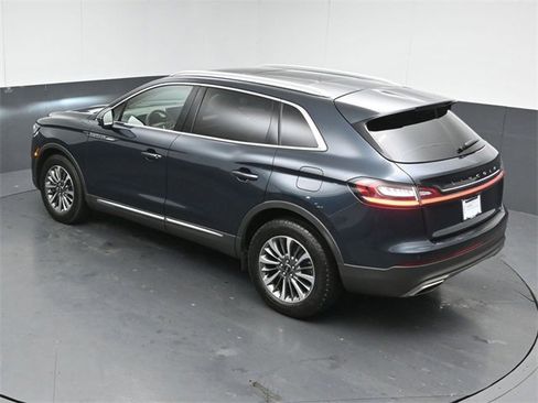 Certified 2023 Lincoln Nautilus Reserve image 45