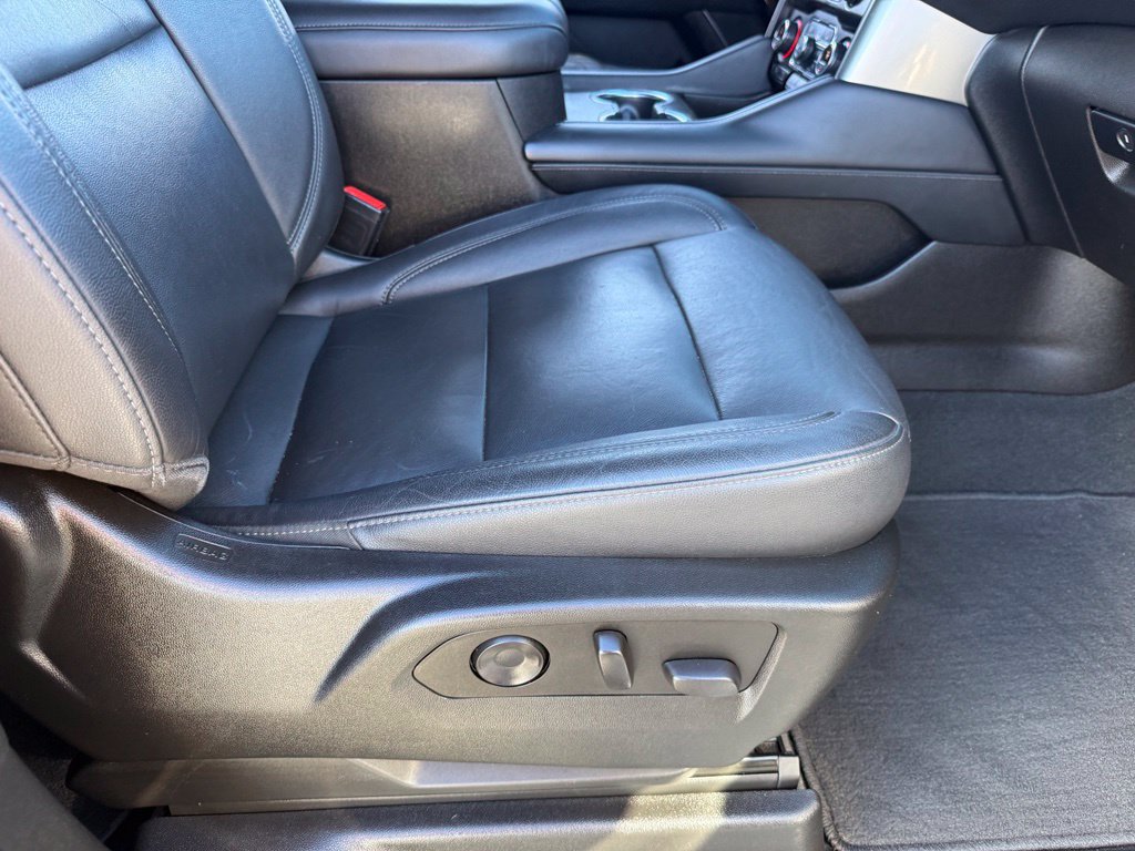 Used 2021 Chevrolet Tahoe LT w/ LT Signature Package RWD image 44