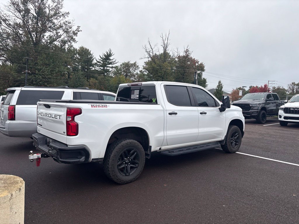 Used 2020 Chevrolet Silverado 1500 LT Trail Boss AWD/4WD image 2