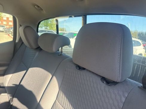 Used 2023 Toyota Tacoma SR image 8