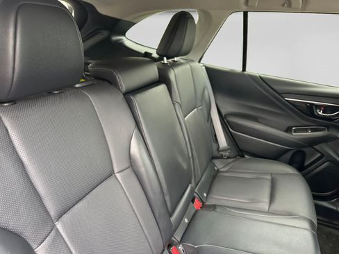 Used 2024 Subaru Outback Limited XT AWD/4WD image 18