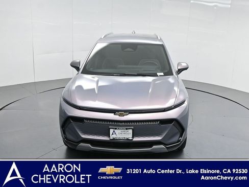 New 2025 Chevrolet Equinox EV LT w/ Convenience Package II AWD/4WD image 45