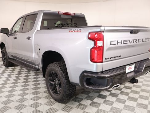 Used 2024 Chevrolet Silverado 1500 LT Trail Boss w/ Convenience Package II AWD/4WD image 23