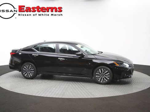 Used 2023 Nissan Altima 2.5 SV AWD/4WD image 45