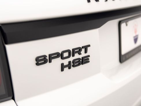 Used 2019 Land Rover Range Rover Sport HSE image 13