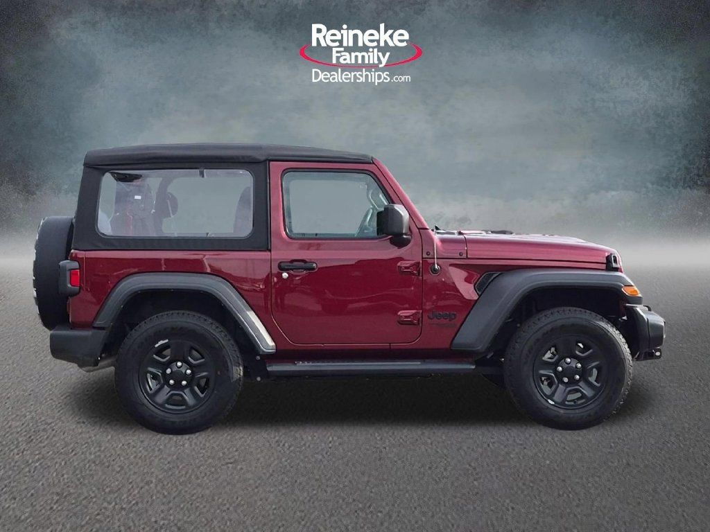 Used 2021 Jeep Wrangler Sport AWD/4WD image 5