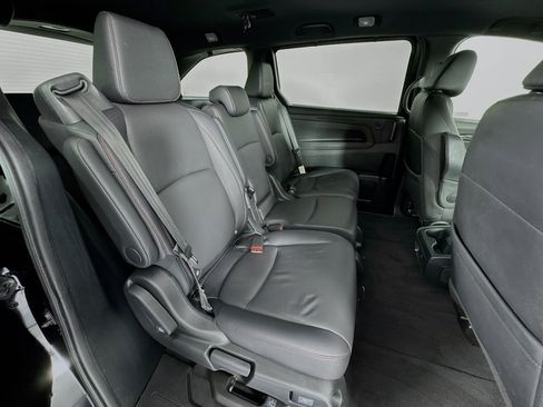 Certified 2024 Honda Odyssey Sport image 28