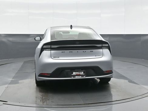 New 2026 Toyota Prius Plug-In Hybrid image 7